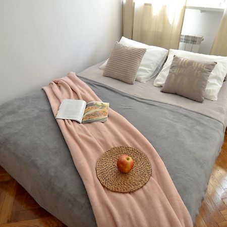 ורשה Sloneczny Apartament Grzybowska מראה חיצוני תמונה