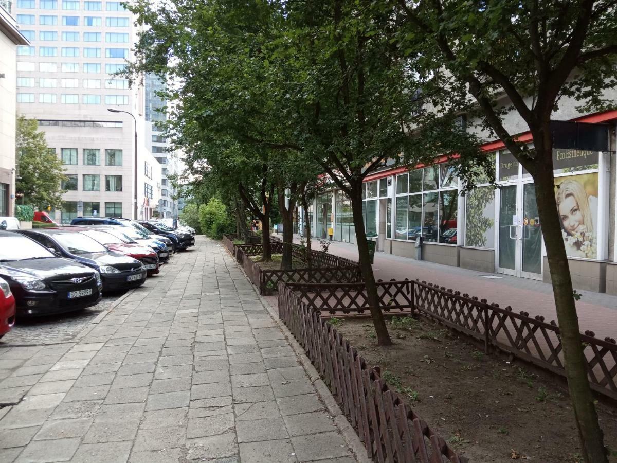 ורשה Sloneczny Apartament Grzybowska מראה חיצוני תמונה